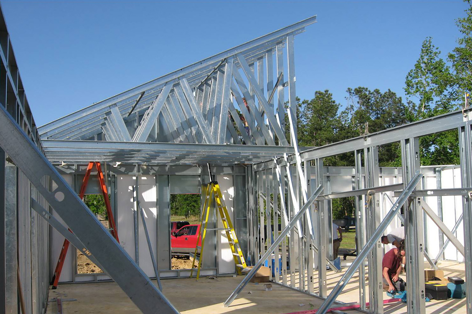 Roof Trusses and FroMar
